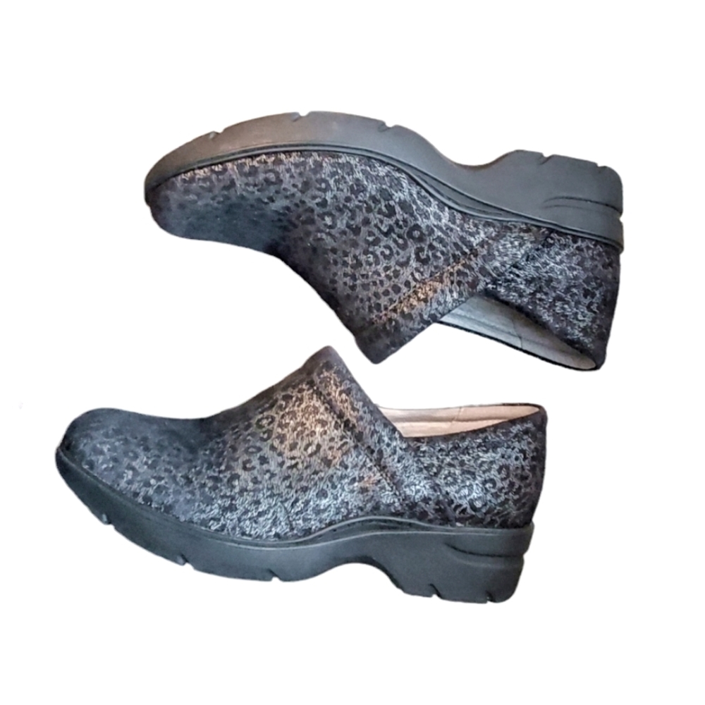 Align by Nurse mates slip on Animal print shoes.